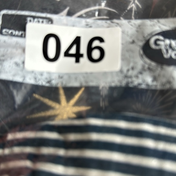 Rewind women’s large off the shoulder top - Picture 5 of 5